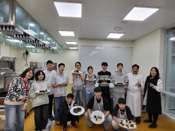 2025학년도 조리학부 몽골 중, 고등학생 한식 요리 특강 대표이미지