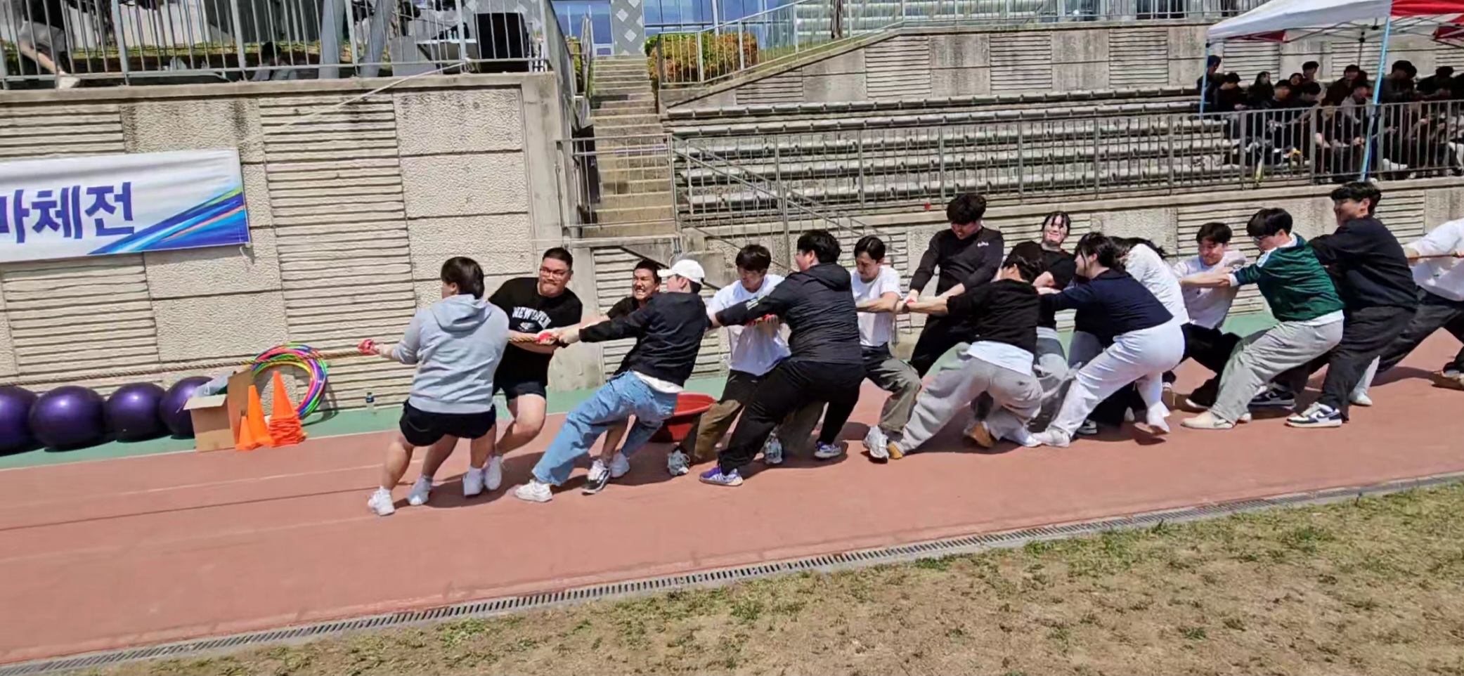 건축인테리어학과 체육대회 종합우승 2024년 5월 첨부 이미지