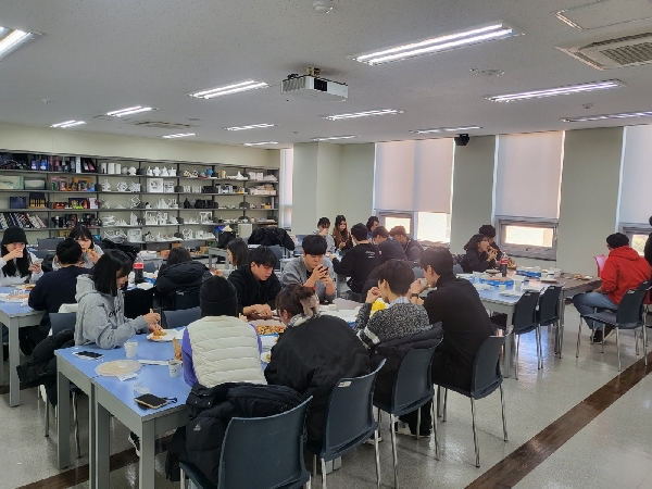 22학년도 종강 파티 대표이미지