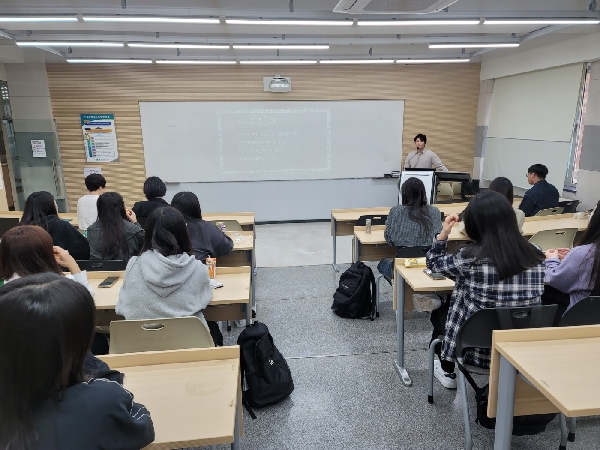 2023년 홈커밍데이 - 졸업생 특강 대표이미지